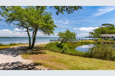 142 Lagoon Lane, Pine Knoll Shores, NC 28512 - Photo 36