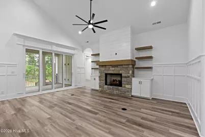 527 S Middleton Drive NW, Calabash, NC 28467 - Photo 8