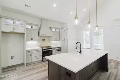 527 S Middleton Drive NW, Calabash, NC 28467 - Photo 14