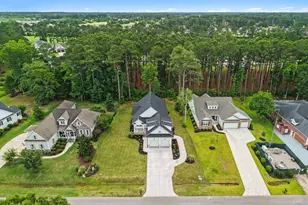 527 S Middleton Dr NW, Calabash, NC 28467 - Photo 4