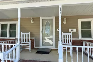 534 Madison St, Plymouth, NC 27962 - Photo 2