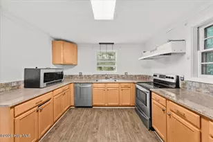 510 Summit St, Carthage, NC 28327 - Photo 10