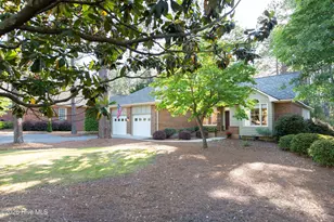 11 Scots Glen Dr, Southern Pines, NC 28387 - Photo 2