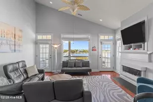 1102 Canal Dr, Carolina Beach, NC 28428 - Photo 16