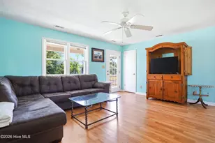 109 Gull Dr, Sneads Ferry, NC 28460 - Photo 10