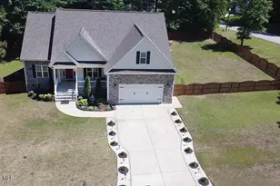 330 Carolina Oaks Ave, Smithfield, NC 27577 - Photo 8