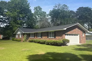156 Narrow Gap Rd, Riegelwood, NC 28456 - Photo 4