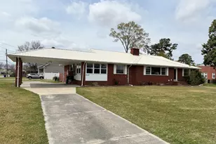 4254 Washington St, Ayden, NC 28513 - Photo 4