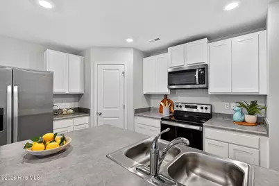 2117 Southern Bayberry Lane #Unit 28, Leland, NC 28451 - Photo 10