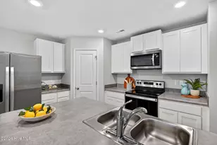 2117 Southern Bayberry Ln, Leland, NC 28451 - Photo 10