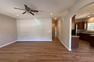 101 E Rhode Island Ave, Southern Pines, NC 28387 - Photo 8
