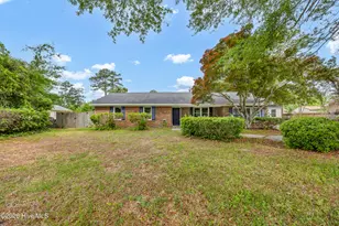 917 Wordsworth Dr, Wilmington, NC 28405 - Photo 1