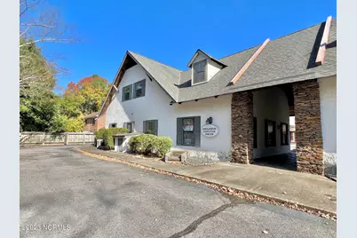 750 NW Broad Street #2b, Southern Pines, NC 28387 - Photo 1
