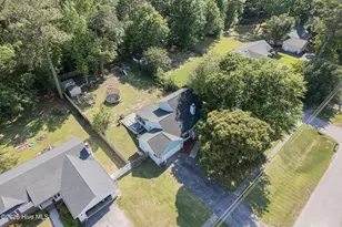 185 Baytree Dr, Jacksonville, NC 28546 - Photo 4