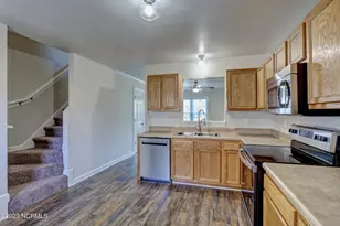 202 Bridgewood Dr, Jacksonville, NC 28546 - Photo 8