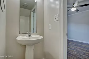 202 Bridgewood Dr, Jacksonville, NC 28546 - Photo 10