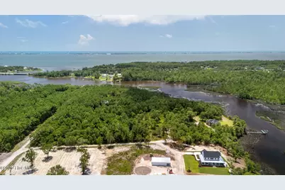 421 Old Swansboro Road, Newport, NC 28570 - Photo 56
