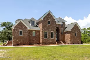 421 Old Swansboro Rd, Newport, NC 28570 - Photo 1