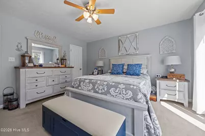 16521 Lakeshore Drive, Wagram, NC 28396 - Photo 14