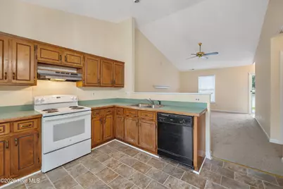 2332 Villa Drive, Kinston, NC 28504 - Photo 12