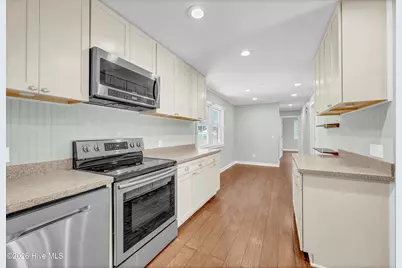 64 Northwood Drive, Wilmington, NC 28405 - Photo 8