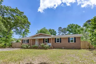64 Northwood Dr, Wilmington, NC 28405 - Photo 2