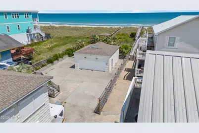 1112 Carolina Beach Avenue N, Carolina Beach, NC 28428 - Photo 12