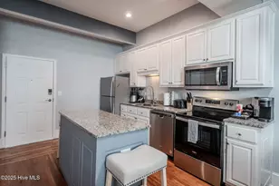 21 N Front St, Wilmington, NC 28401 - Photo 4