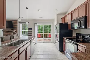 708 N Glenwood Trail, Southern Pines, NC 28387 - Photo 10