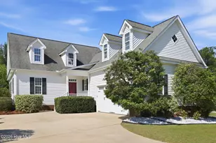 1190 Windbrooke Dr, Grimesland, NC 27837 - Photo 2