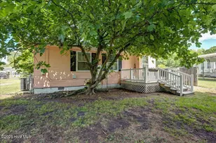 613 Franklin Ave, New Bern, NC 28560 - Photo 8