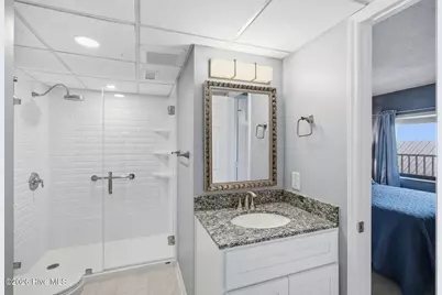 1518 S Lake Park Boulevard #4b, Carolina Beach, NC 28428 - Photo 20