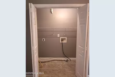 995 W Pueblo Drive, Jacksonville, NC 28546 - Photo 16