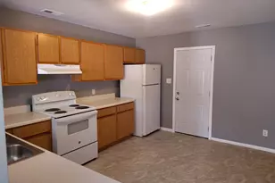 995 W Pueblo Dr, Jacksonville, NC 28546 - Photo 6