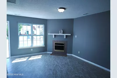 995 W Pueblo Drive, Jacksonville, NC 28546 - Photo 4