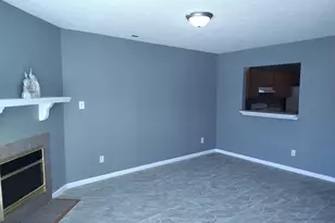 995 W Pueblo Dr, Jacksonville, NC 28546 - Photo 2