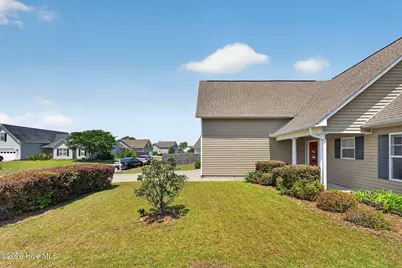 7429 Walking Horse Court, Wilmington, NC 28411 - Photo 4