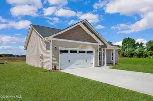 310 Libby Ln, Pinebluff, NC 28373 - Photo 6