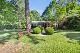 2016 Spencer Ave, New Bern, NC 28560 - Photo 2