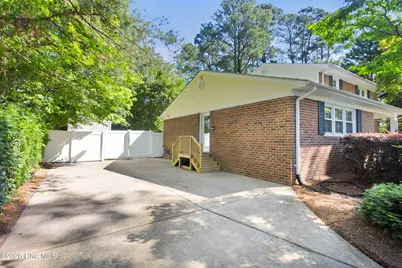 2016 Spencer Avenue, New Bern, NC 28560 - Photo 34