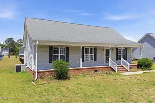 6711 Sassafras Ct, Sims, NC 27880 - Photo 2