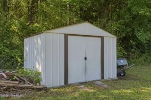 520 Comfort Rd, Richlands, NC 28574 - Photo 32