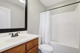 109 Kayak Ct, Swansboro, NC 28584 - Photo 10