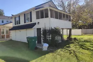215 N Elm St, Chadbourn, NC 28431 - Photo 10