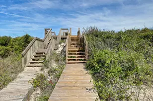 739 Duneridge Ct, Surf City, NC 28445 - Photo 10
