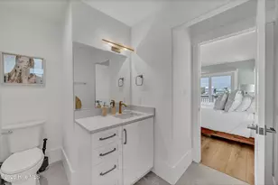 707 Canal Dr, Carolina Beach, NC 28428 - Photo 34