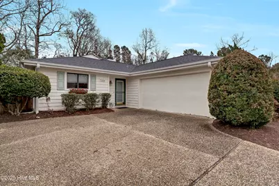 7204 Lounsberry Court, Wilmington, NC 28405 - Photo 2