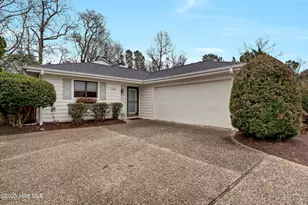 7204 Lounsberry Ct, Wilmington, NC 28405 - Photo 2