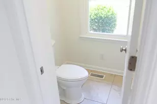 212 N Wedgewood Dr, Washington, NC 27889 - Photo 46