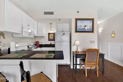 106 N Water Street #302, Wilmington, NC 28401 - Photo 14